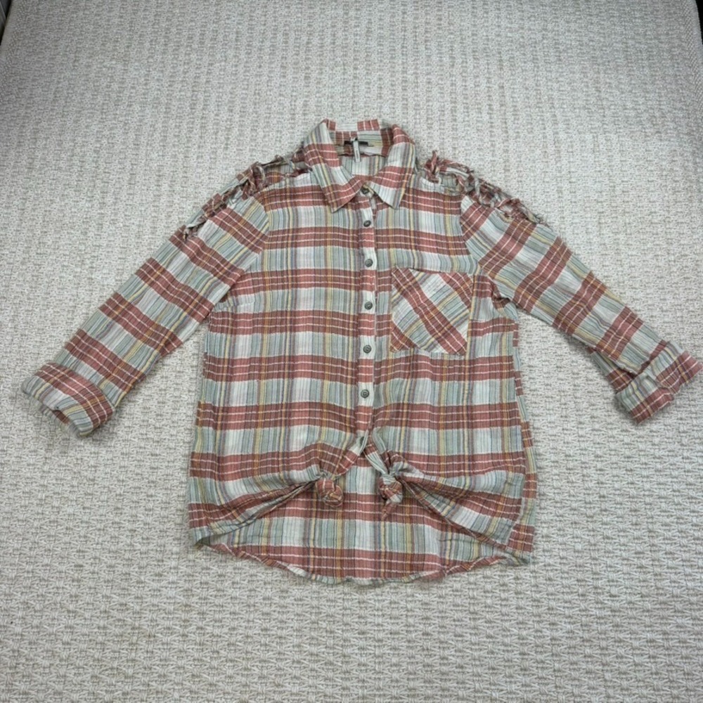 BKE Women Eased Shirt S Plaid Distressed Cutout Shoulder Western Boho Grunge
